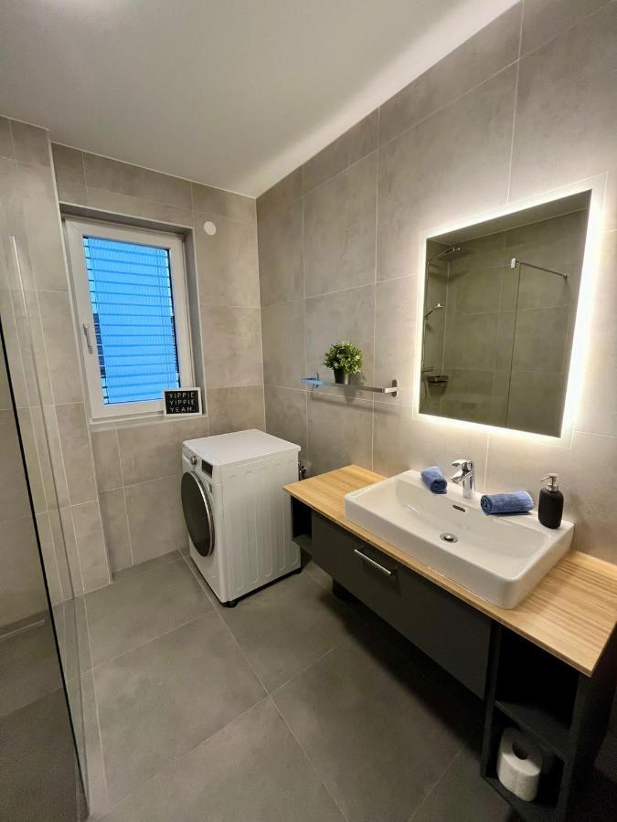 Ferienwohnung Mit Seeblick - Ossiacher See Gerlitzen Sattendorf Ngoại thất bức ảnh
