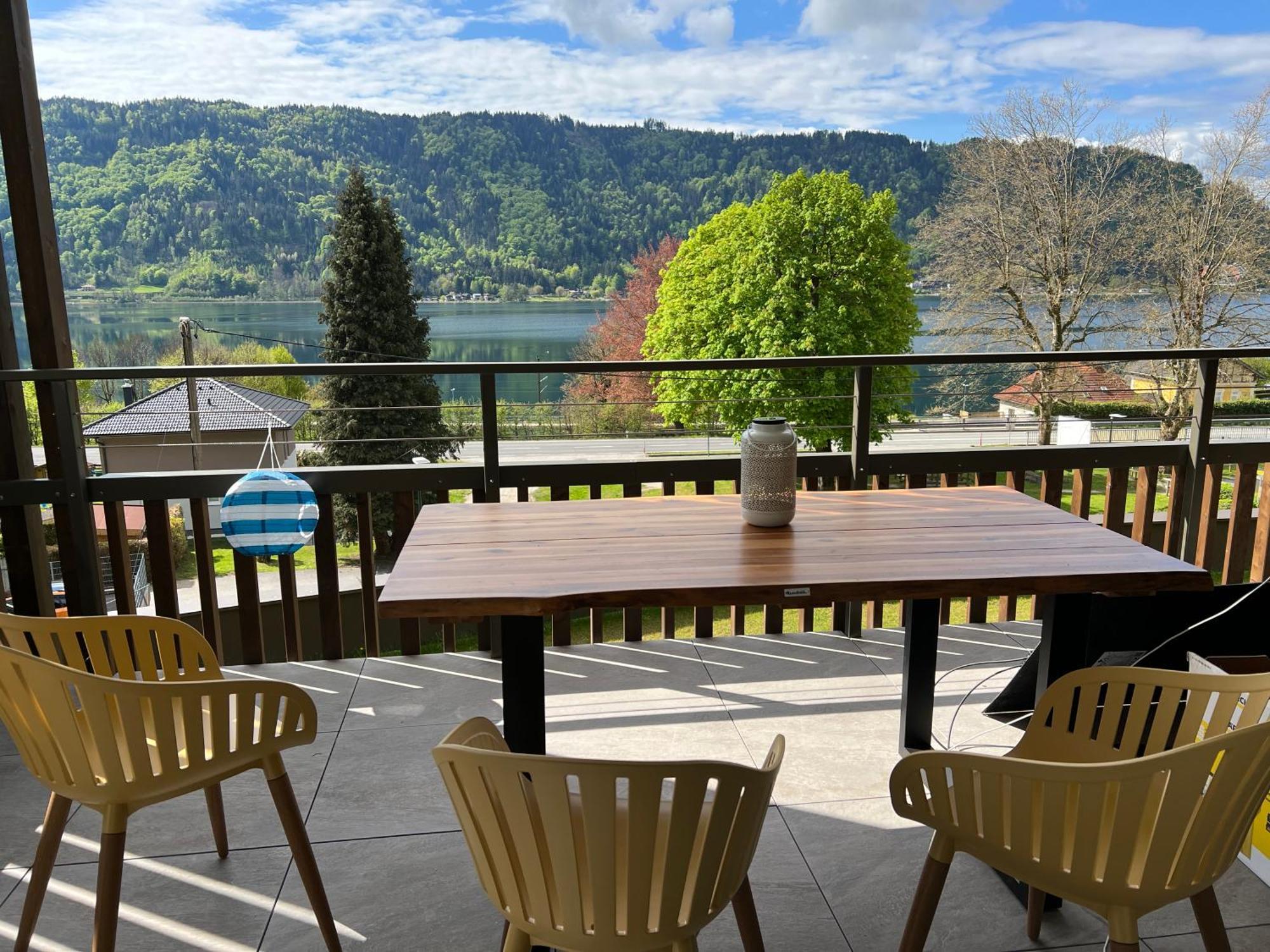 Ferienwohnung Mit Seeblick - Ossiacher See Gerlitzen Sattendorf Ngoại thất bức ảnh